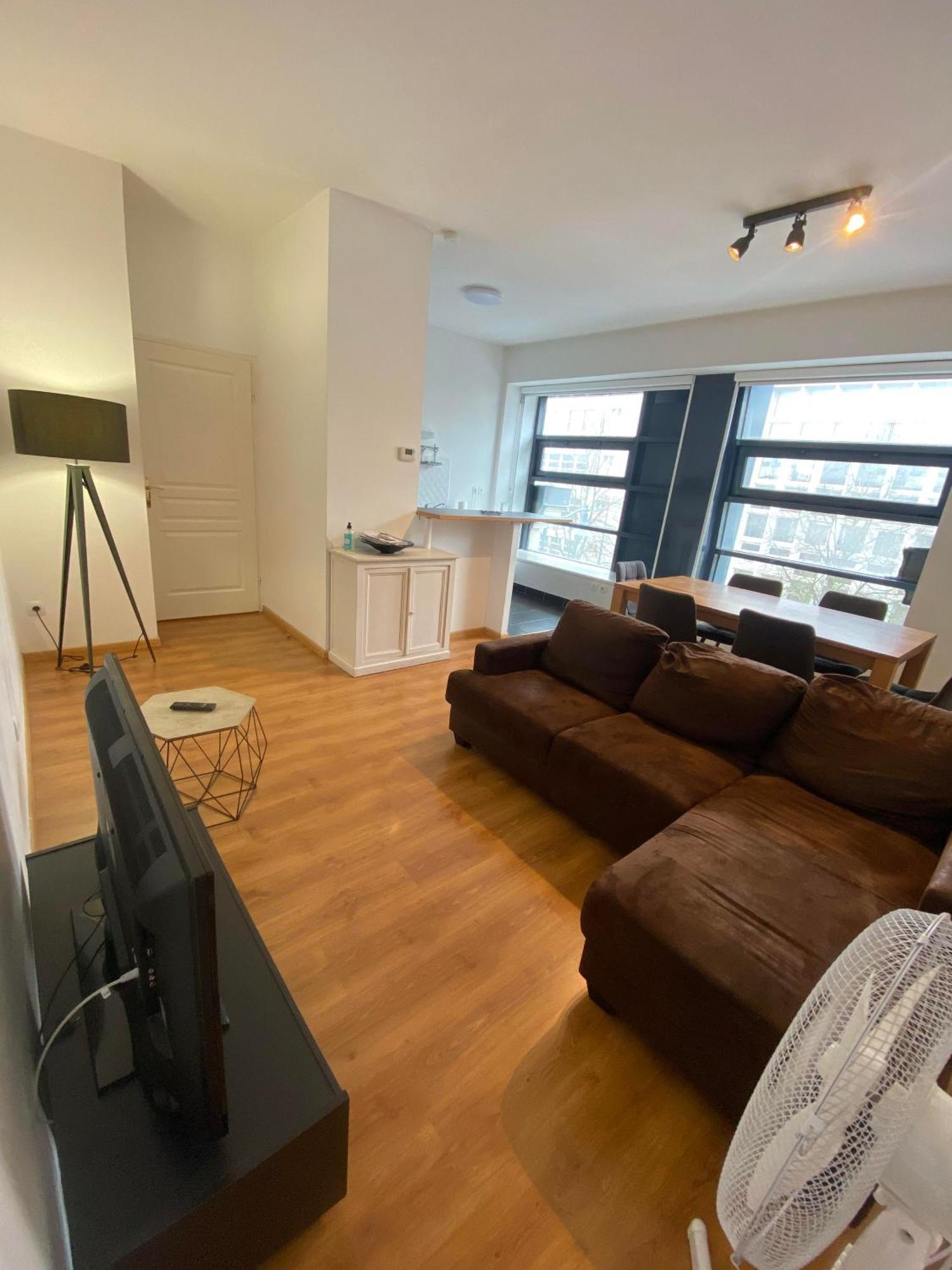 Le Carnot Appartement Avec 2 Chambres Separes Et Parking Privatif Et Securise Арас Екстер'єр фото